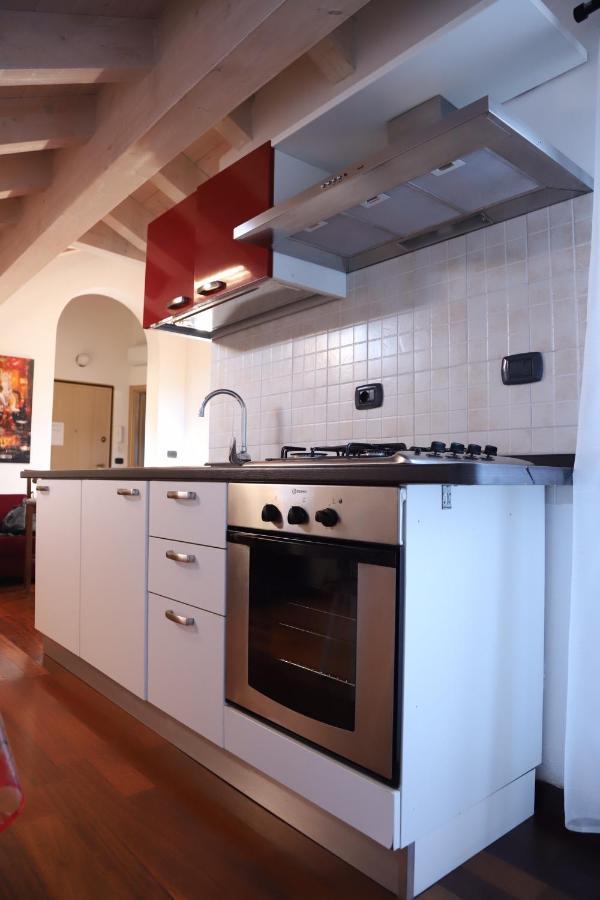 Apartmán Mansarda Ivy Finale Ligure Exteriér fotografie